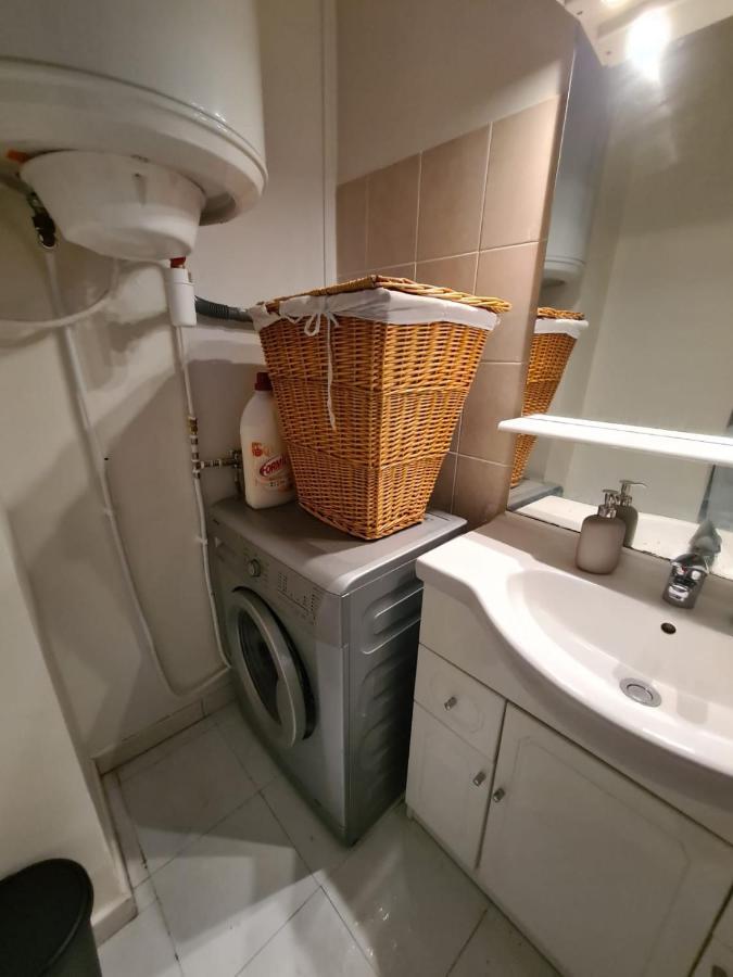 Appartement Cosy Sur Avignon Proche Des Remparts エクステリア 写真